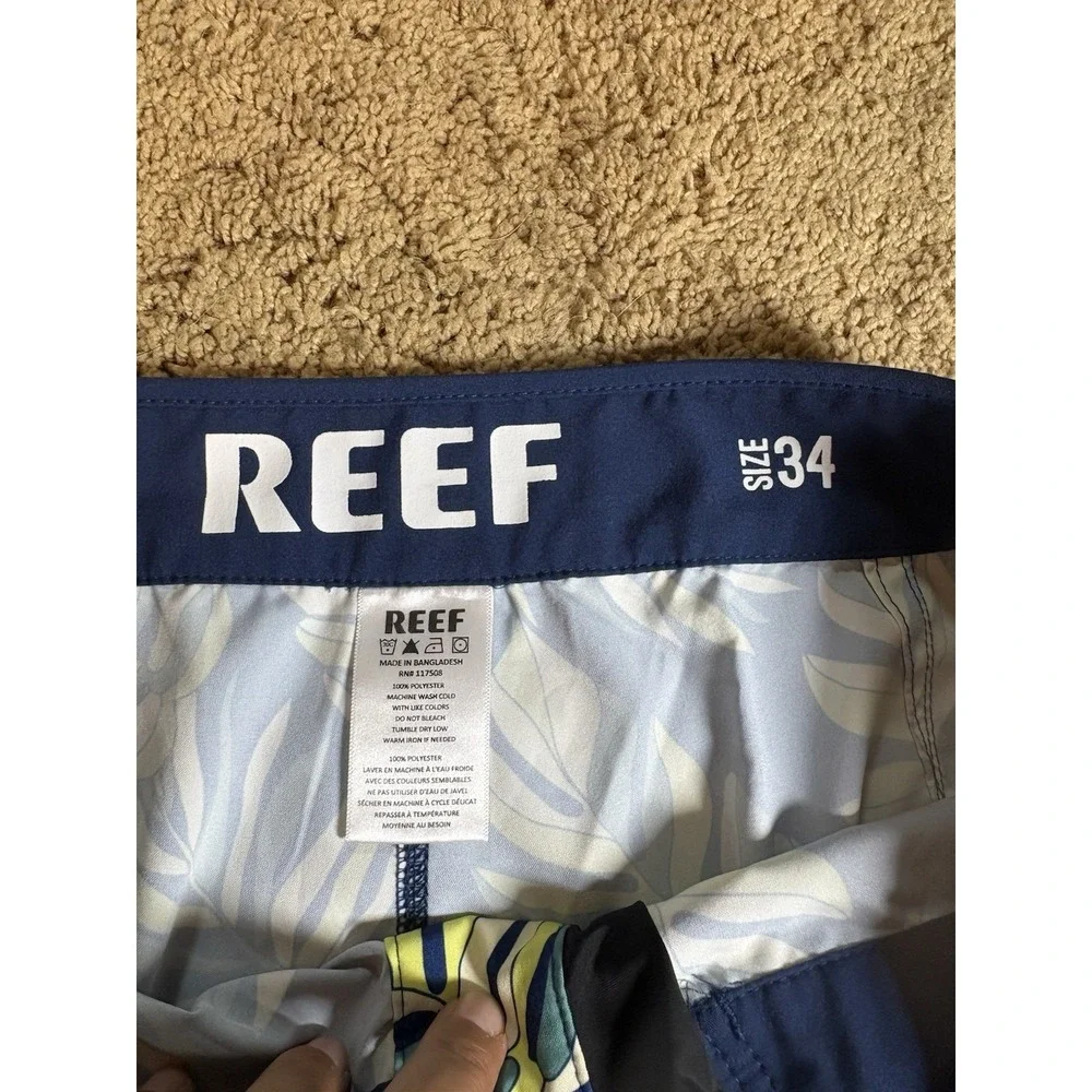 Reef‎ Boardshorts Men 34 Alonso Tropical Leaf Pattern Blue Surf Swim